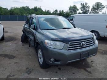  Salvage Toyota Highlander