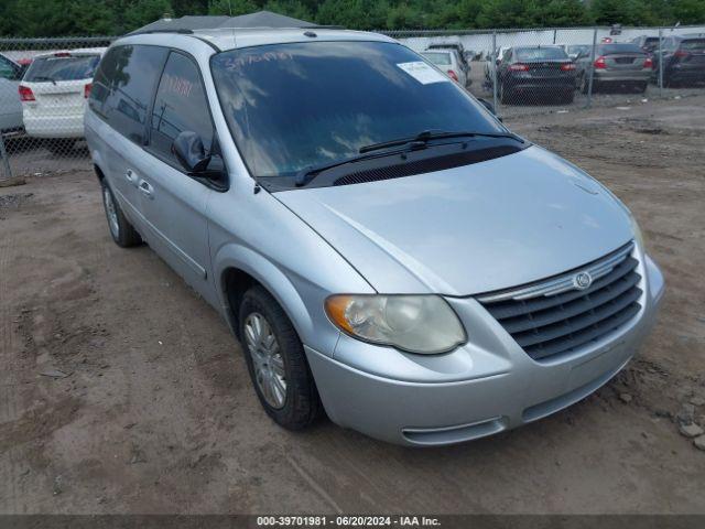  Salvage Chrysler Town & Country