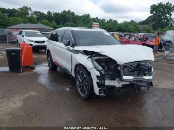  Salvage Lincoln Aviator