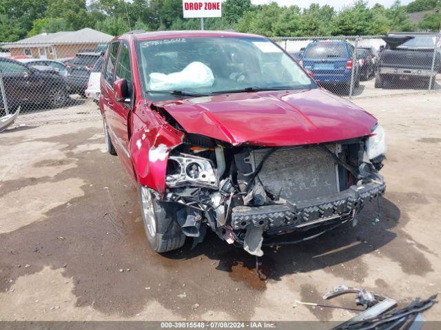  Salvage Chrysler Town & Country