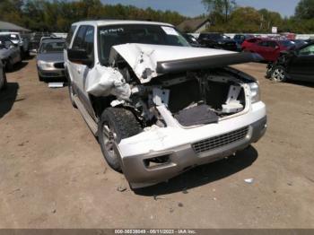  Salvage Ford Expedition