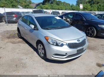  Salvage Kia Forte