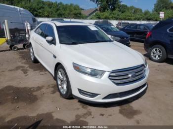  Salvage Ford Taurus