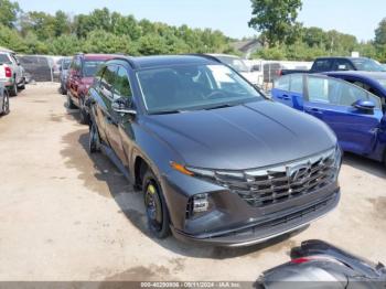  Salvage Hyundai TUCSON