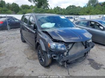  Salvage Dodge Grand Caravan