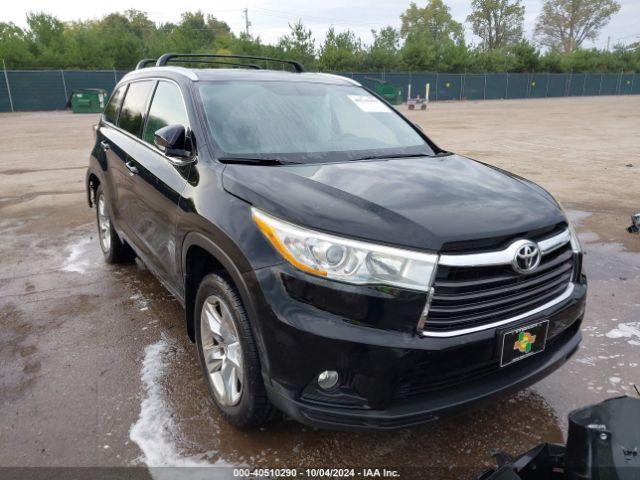  Salvage Toyota Highlander