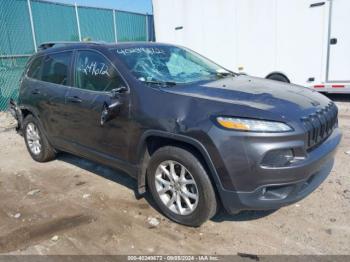  Salvage Jeep Cherokee