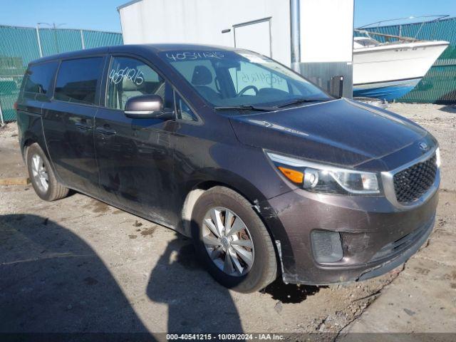  Salvage Kia Sedona