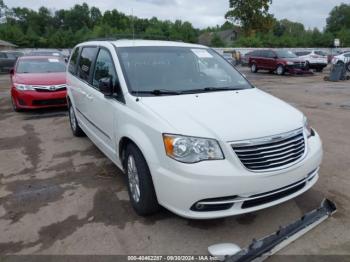  Salvage Chrysler Town & Country