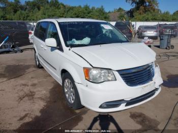  Salvage Chrysler Town & Country