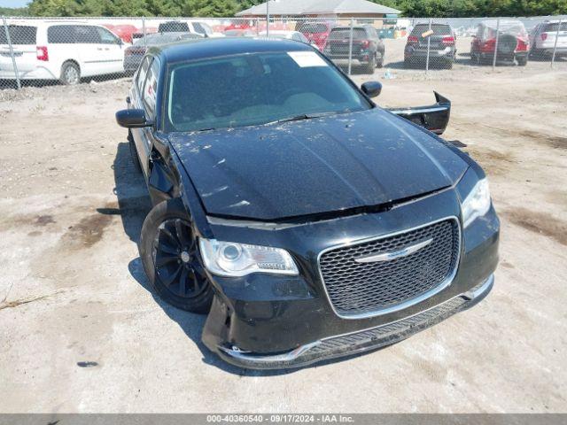  Salvage Chrysler 300