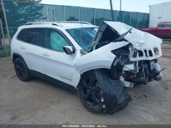  Salvage Jeep Cherokee