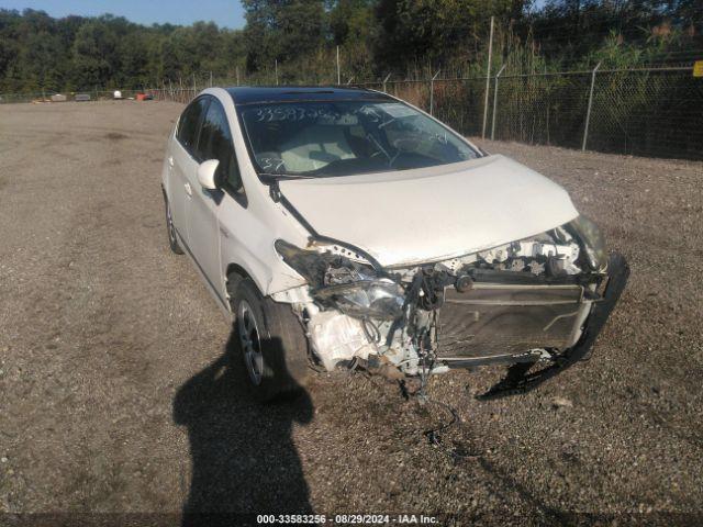  Salvage Toyota Prius