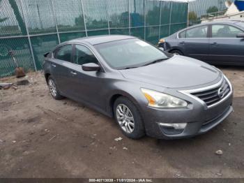  Salvage Nissan Altima