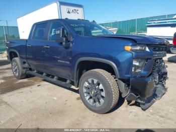  Salvage Chevrolet Silverado 2500