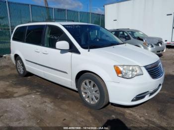  Salvage Chrysler Town & Country