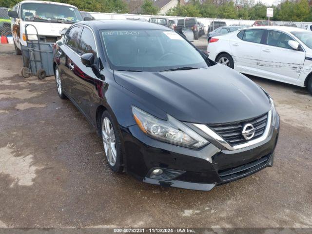  Salvage Nissan Altima