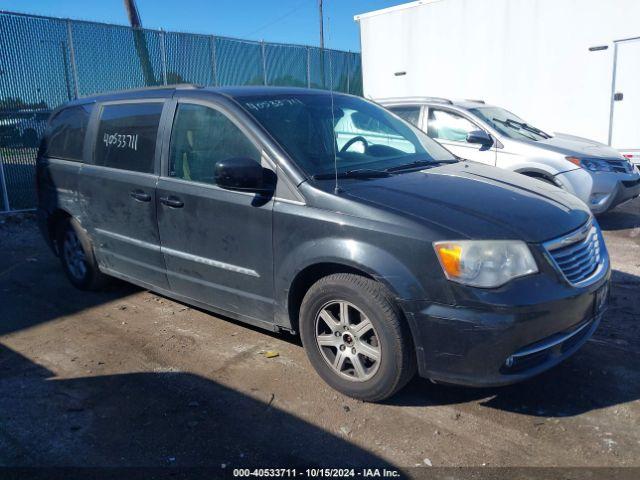  Salvage Chrysler Town & Country