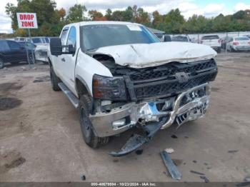  Salvage Chevrolet Silverado 2500