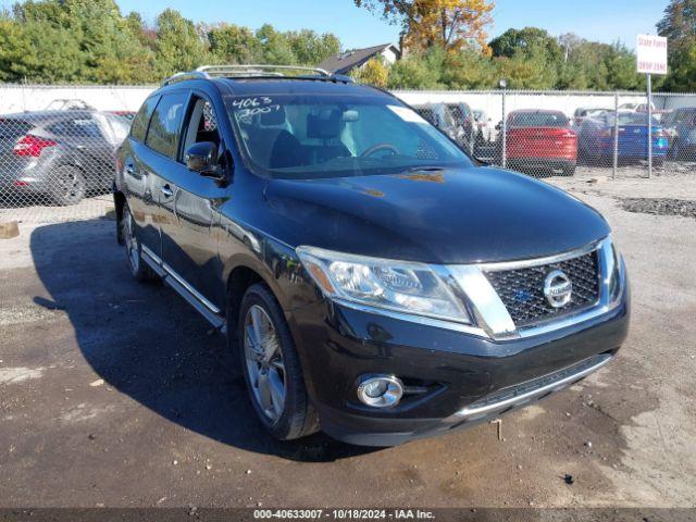  Salvage Nissan Pathfinder