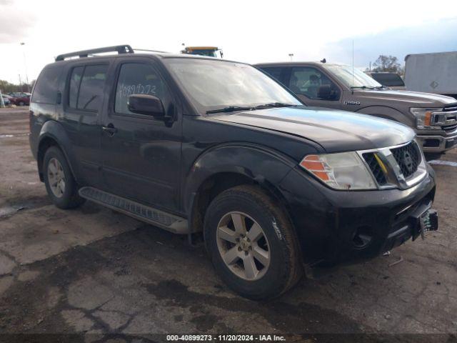  Salvage Nissan Pathfinder