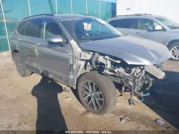  Salvage Volkswagen Tiguan