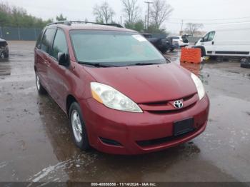  Salvage Toyota Sienna