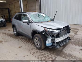  Salvage Toyota RAV4