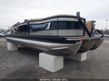  Salvage Barletta Pontoon