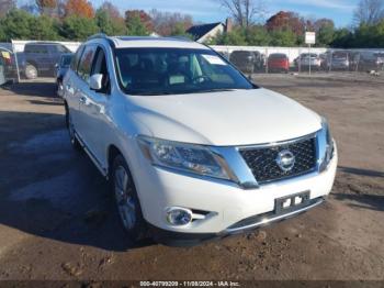  Salvage Nissan Pathfinder