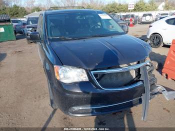  Salvage Chrysler Town & Country