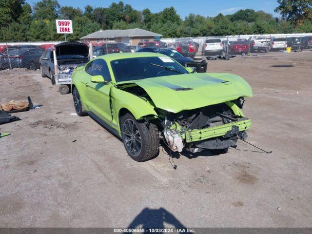  Salvage Ford Mustang