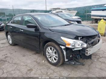  Salvage Nissan Altima