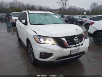  Salvage Nissan Pathfinder