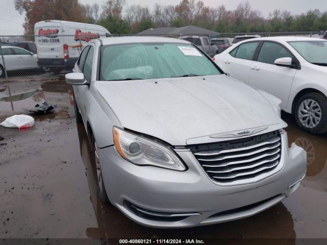  Salvage Chrysler 200