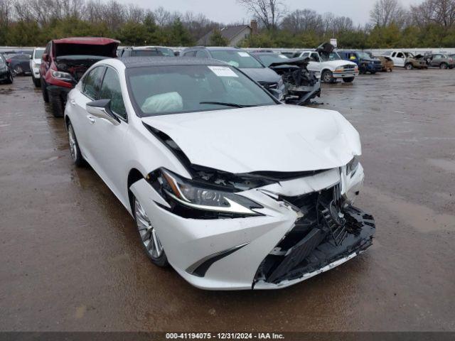  Salvage Lexus Es