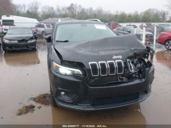  Salvage Jeep Cherokee