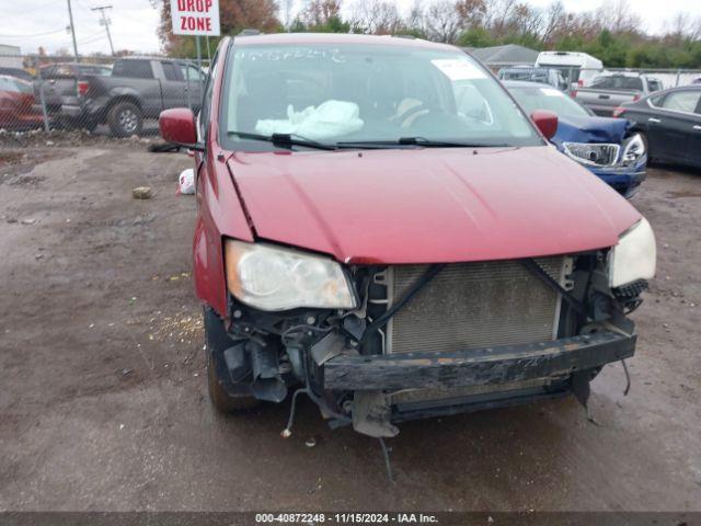  Salvage Chrysler Town & Country