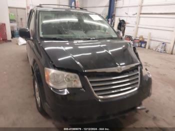  Salvage Chrysler Town & Country