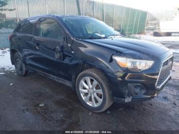  Salvage Mitsubishi Outlander