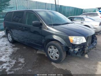  Salvage Dodge Grand Caravan