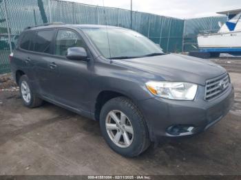  Salvage Toyota Highlander