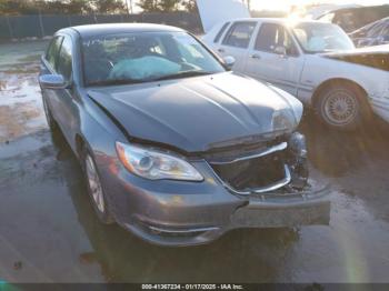  Salvage Chrysler 200