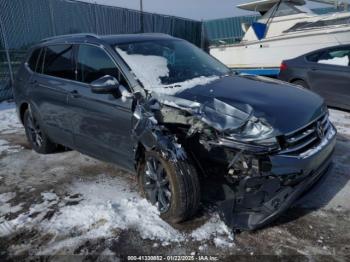  Salvage Volkswagen Tiguan