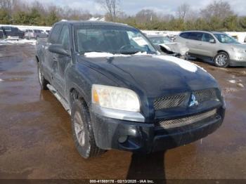  Salvage Mitsubishi Raider