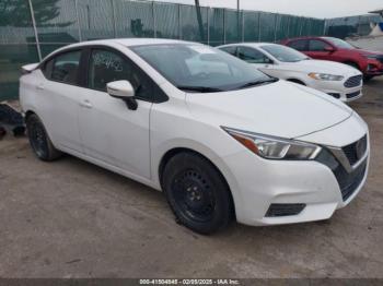  Salvage Nissan Versa