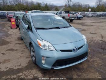  Salvage Toyota Prius