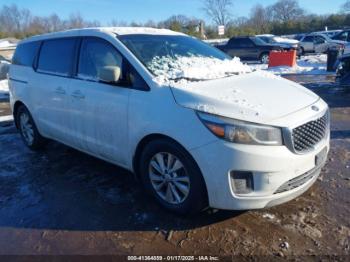  Salvage Kia Sedona