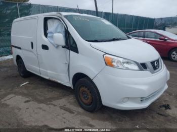  Salvage Nissan Nv