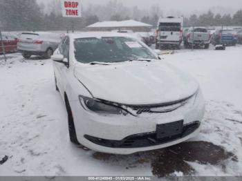  Salvage Chrysler 200